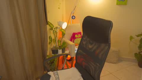 FLORAA online show from 09/19/25, 08:49