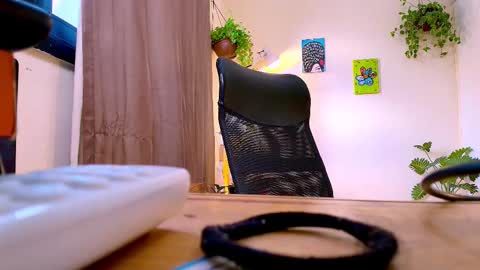 FLORAA online show from 02/27/26, 01:33