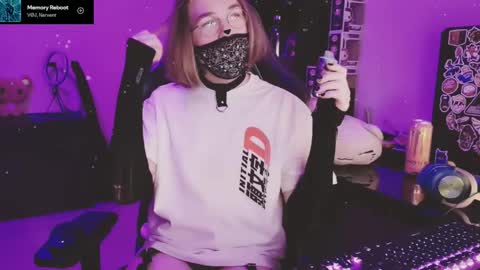 Blue online show from 01/06/26, 01:31