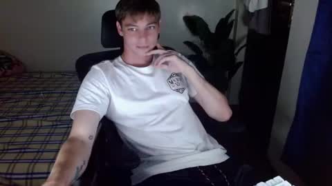 blueeyedboyisasia online show from 07/23/26, 01:20