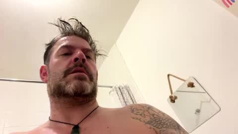 Blueyloey online show from 01/08/25, 03:29