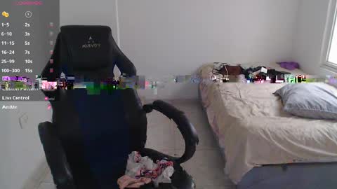  Hey guysI am BrendaWelcome my room online show from 04/07/26, 09:04