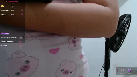 Snapshot of blumbum chatting on 05/15/26, 11:01 Hey guysI am BrendaWelcome my room online show from 05/15/26, 11:01
