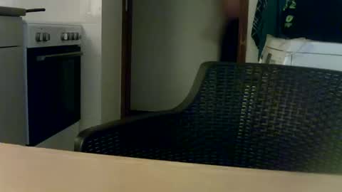 blundernew online show from 01/01/25, 09:52