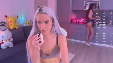 Mikki chan online show from 03/09/25, 08:40