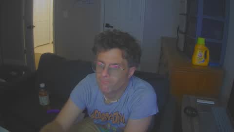 BLUSHBITXH online show from 12/18/25, 02:50