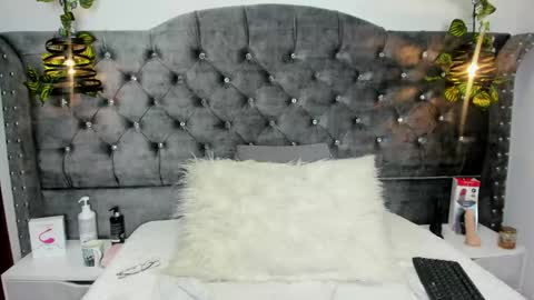 blushhabex22 online show from 04/15/26, 03:08