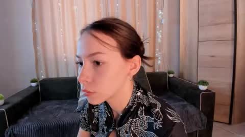 Dolores online show from 09/12/25, 06:13