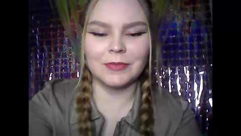 blushing_star online show from 02/18/25, 08:27