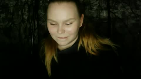 blushing_star online show from 09/29/25, 04:12