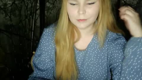 blushing_star online show from 10/07/25, 04:37