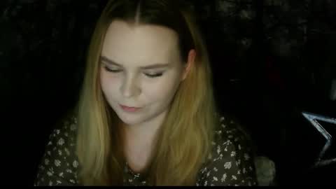 blushing_star online show from 12/22/25, 04:15