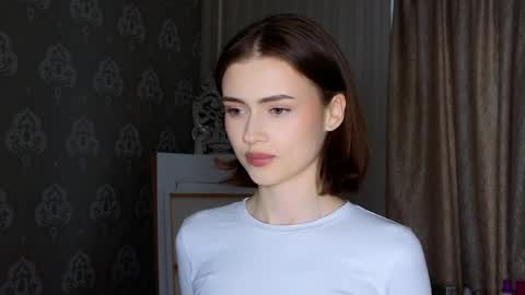 Mary online show from 05/05/26, 04:37