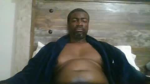 Snapshot of bluuthunder1914 chatting on 02/04/25, 03:33 bluuthunder1914 online show from 02/04/25, 03:33