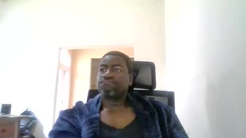 bluuthunder1914 online show from 04/27/26, 02:37