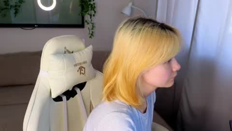 Alice and David online show from 06/21/26, 02:58