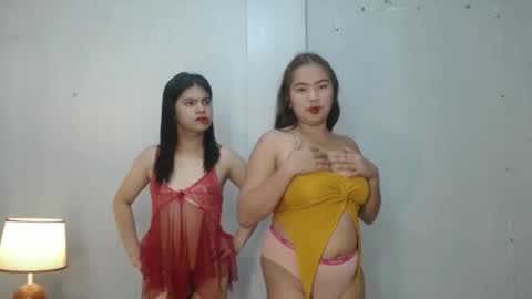 Snapshot of blythe_show chatting on 02/16/25, 12:10 blythe_show online show from 02/16/25, 12:10