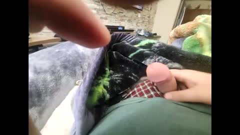 Snapshot of bmc2061 chatting on 10/07/25, 05:43 bmc2061 online show from 10/07/25, 05:43