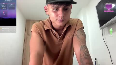 Bob  INDEPENDENT MODEL online show from 03/11/26, 06:30