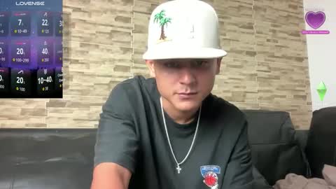 Bob  INDEPENDENT MODEL online show from 03/26/26, 10:04