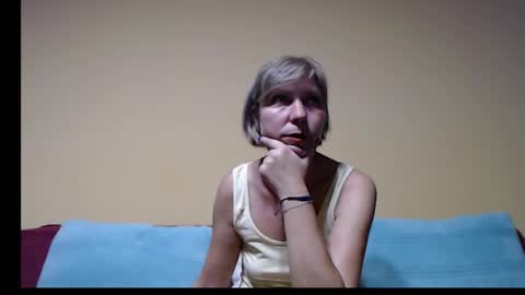 SlutWife online show from 09/27/25, 04:23