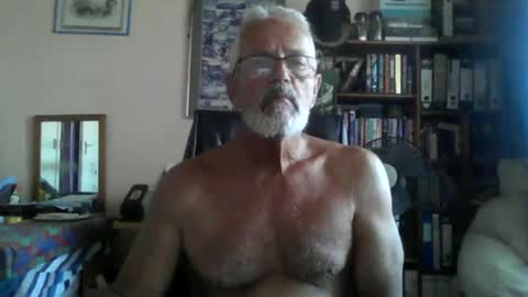 Bobbgud online show from 05/24/26, 01:49