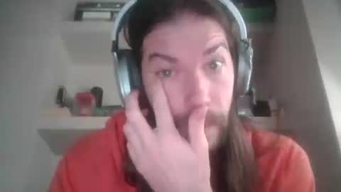 bobbysinger2009 online show from 02/17/26, 02:57