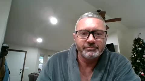 bobjones5003 online show from 12/06/24, 08:29