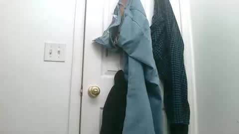 Snapshot of boblong1111 chatting on 03/03/26, 12:50 boblong1111 online show from 03/03/26, 12:50