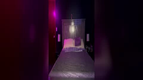 milf online show from 07/07/26, 03:20
