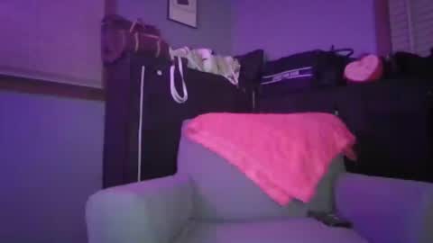 milf online show from 07/22/26, 03:31