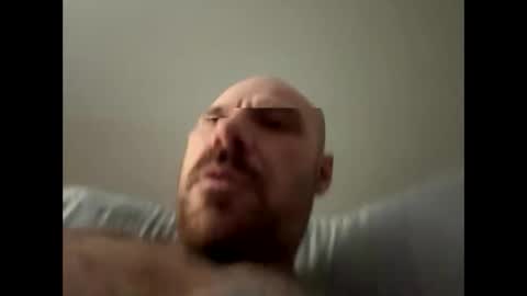 Snapshot of bodyart85_19 chatting on 12/26/24, 06:12 Bodyart85 19 online show from 12/26/24, 06:12