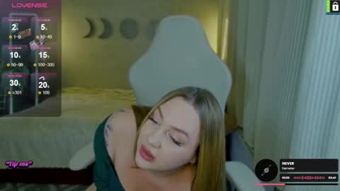  Lina  online show from 09/24/25, 06:33