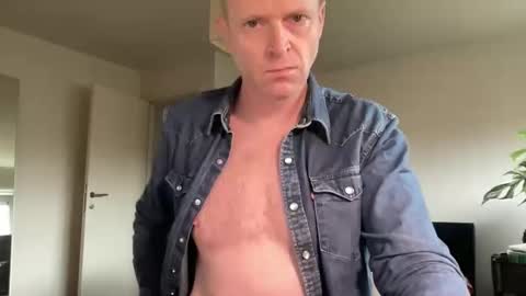 ask me online show from 11/14/25, 09:19