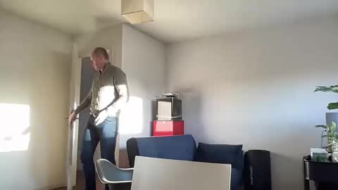 ask me online show from 01/06/26, 09:02