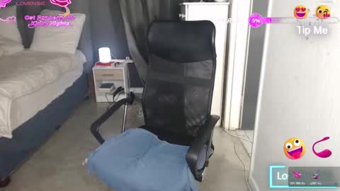 Snapshot of boeslaboes chatting on 02/10/26, 05:39 Ningifun couple online show from 02/10/26, 05:39