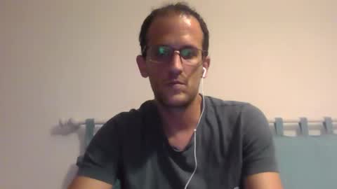Snapshot of bofber chatting on 11/15/25, 09:21 bofber online show from 11/15/25, 09:21