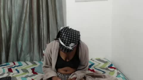 Snapshot of boitylips chatting on 07/08/26, 08:24 boitylips online show from 07/08/26, 08:24