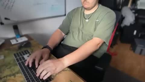 Your Slave online show from 06/13/26, 09:51