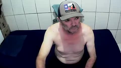 Cesar Augusto Pierdona online show from 01/12/25, 03:57