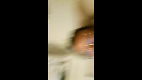 Snapshot of bomale89 chatting on 10/26/25, 10:25 bomale89 online show from 10/26/25, 10:25