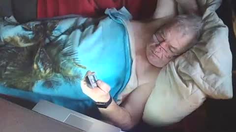 Bomber59potsdam online show from 12/26/24, 01:43