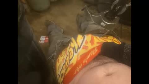 bombinshaman online show from 11/25/25, 04:51