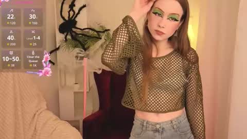 Karen online show from 11/01/25, 04:09