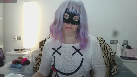 Lucy online show from 03/27/26, 08:26