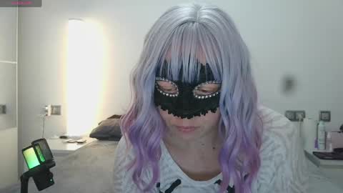 Lucy online show from 03/30/26, 09:21