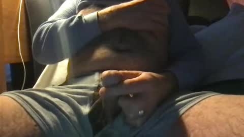 Snapshot of bonderbarney chatting on 01/04/25, 12:59 BonderBarney online show from 01/04/25, 12:59