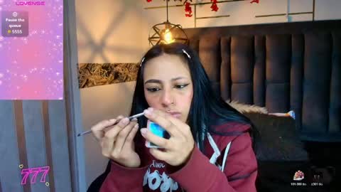 Snapshot of bonie_wills chatting on 04/16/26, 12:06 BONIE WILLS online show from 04/16/26, 12:06