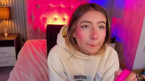 bonnali_lune online show from 03/19/26, 08:35