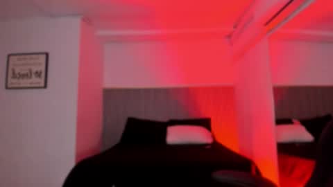 Bonnie  online show from 11/05/25, 11:21